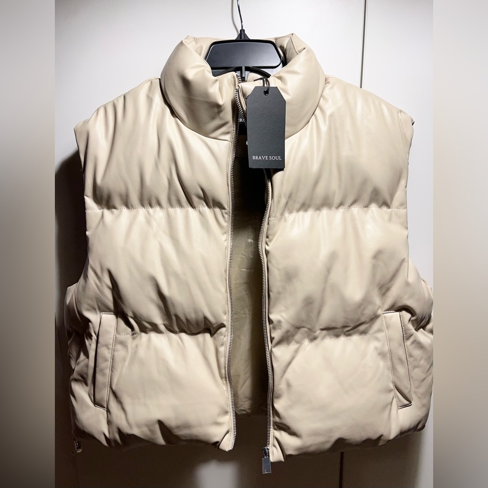 🖤SOLD🖤 New BRAVE SOUL  I  Faux Leather Matte Quilted Puffer Vest - Picture 2 of 5
